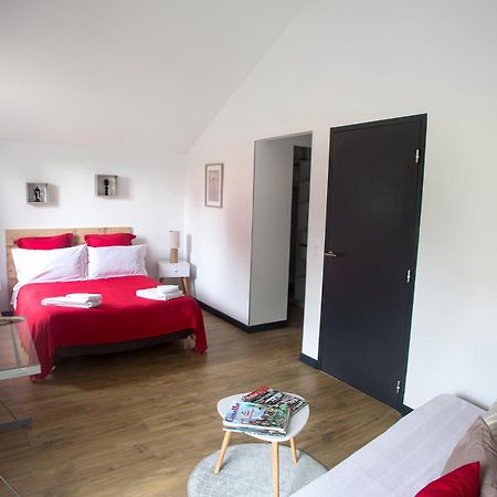 Maison Maupas Chambre Bleue Bellesserre Exteriör bild